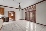 2404 York Avenue - Photo 11