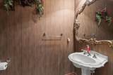 2404 York Avenue - Photo 35
