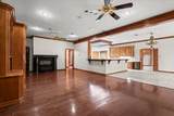 2404 York Avenue - Photo 5