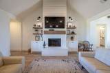 1211 Private Road 1260 - Photo 8