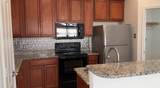 11104 Canton Avenue - Photo 4