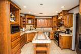 7802 Zoar Avenue - Photo 11