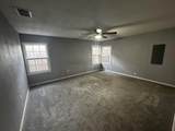 1813 5th Street - Photo 4