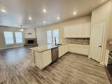 3316 Viola Avenue - Photo 7