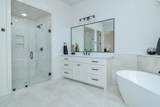 13801 Uxbridge Avenue - Photo 32