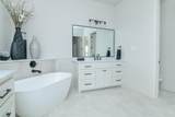 13801 Uxbridge Avenue - Photo 34