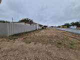 909 Avenue G - Photo 5