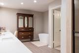 8432 Wayne Avenue - Photo 57