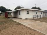 501 Avenue D - Photo 1