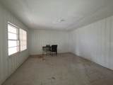 6112 Avenue Q - Photo 3
