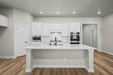 2711 Volney Avenue - Photo 2