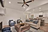 1409 Quincy Avenue - Photo 2