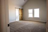 6710 F M 2528 - Photo 19