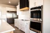 6710 F M 2528 - Photo 22