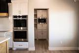 6710 F M 2528 - Photo 23