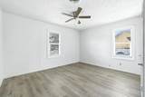 205 Emerald Street - Photo 18