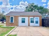 2201 28th Street - Photo 2