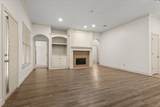 3015 109th Street - Photo 8
