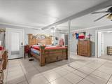 1213 Avenue B - Photo 32