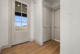 305 Maple Avenue - Photo 4