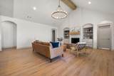 305 Maple Avenue - Photo 8