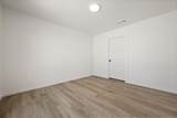 2013 Tractor Avenue - Photo 15