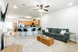 2106 Main Street - Photo 11