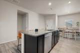 3716 Oakridge Avenue - Photo 11