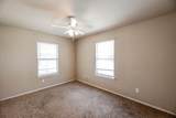 319 Queens Street - Photo 16