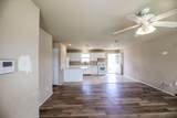 319 Queens Street - Photo 6