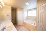 6717 89th Street - Photo 11