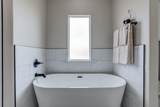 9012 County Road 2700 - Photo 29