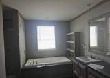 697 Fm 179 - Photo 13