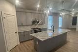135 Buckingham Avenue - Photo 3