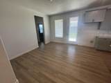 135 Buckingham Avenue - Photo 6