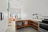 312 Phelps Avenue - Photo 12