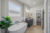 4634 139th Street - Photo 24