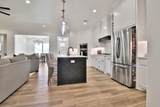 712 7th Street - Photo 11