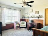 209 Nichols Avenue - Photo 6