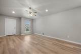 2006 Corpus Avenue - Photo 10
