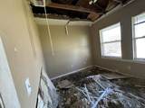 100 Pecos Place - Photo 14