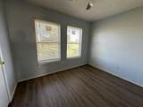 100 Pecos Place - Photo 9