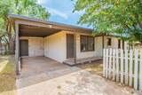 305 Lubbock Street - Photo 2