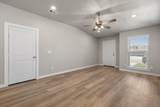2006 Corpus Avenue - Photo 5