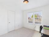 2804 Vanda Avenue - Photo 23