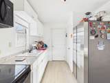 2804 Vanda Avenue - Photo 9