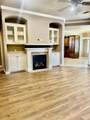5513 104th Street - Photo 2