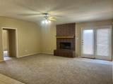 3101 99th Street - Photo 4