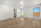 3220 Waverly Avenue - Photo 14