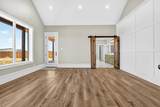 1204 County Rd 7715 - Photo 18